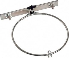 Errores que debes evitar al elegir un soporte para comedero o bebedero